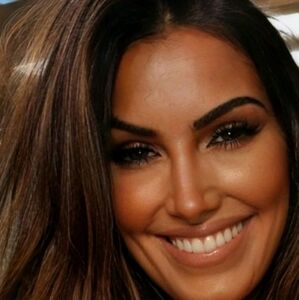 Meet your Posher, Eugenia